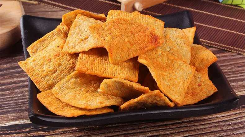 花椒鍋巴灌裝封口機：定制高效，為網(wǎng)紅零食生產(chǎn)加速